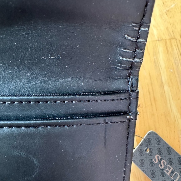 GUESS grey wallet - Picture 11 of 12